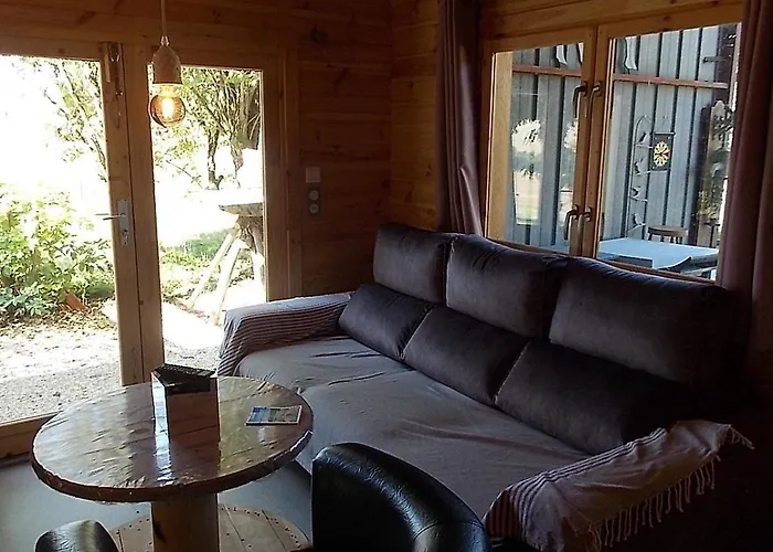 Holiday home Les De Morville