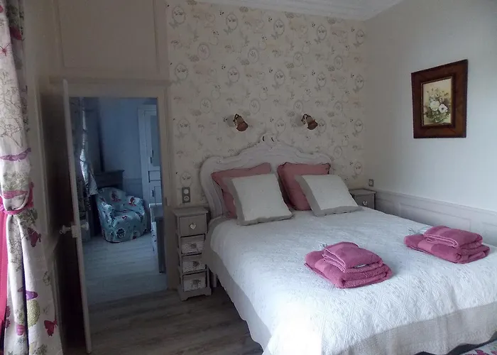 Holiday home Les De Morville